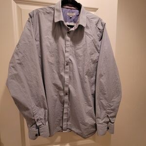 Men's Patterned Button-Up Shirt